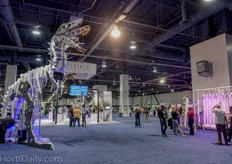 The theme of the 5th Indoor Ag-Con was steampunk and dinosaurs. Visitors were welcomed by a 19 foot T-rex dinosaur, which, according to the show organizers, reflects indoor agriculture as an industry that so many wrote off, but still continues to surprise its doubters. The dinsoaurs was made by a the crew that also designs the props for the Burning Man festival.