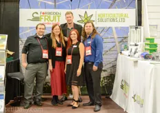 Spencer Barcelona, Karen Kemp with Samantha and Shane Hutto of HortiCultural Solutions. The tall gut in the back is Dutch of course: Merijn Kluijtmans with Beklu.