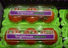 Organic greenhouse tomatoes of NatureSweet’s new organic line