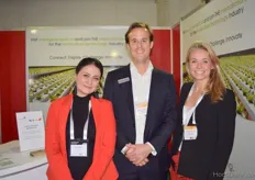 Hande Akman with UBM and Thijs van der Meulen and Jeannette den Boer of the GreenTech Amsterdam