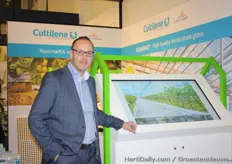 "Serge Pas showing Cultilenes new touchscreen on the booth: "We can show visitors a lot of things, for example how much substrate someone needs for their greenhouses."