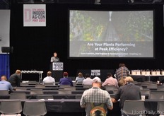 Steve Froehlich with CropKing gives a workshop on the performance of plants
