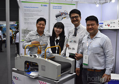 The team of HRC telling more about their automative solutions: a private seeding system. In the photo Seoyoung Shin, Chang Joan, Jeremy Park & Oran.