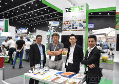 The team with DeBest Malaysia