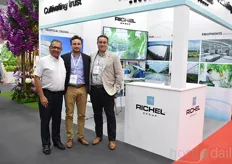 Olivier D'Eaubonne, Julien Fitte & Pierre Vandenameele with Richel Group. With their knowledge of various greenhouse types in various circumstances, they offer opportunities to many growers in the region.