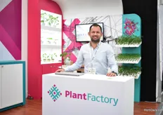 Luis Arturo Garcia of Plant Factory. They supply young plants; grafted tomatoes and sweet peppers, to Mexican high-tech producers. The company was established last year and they only work plants from seeds that are GSPP certified and only work with rock wool.