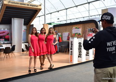 The models of FMC are posing for the picture.