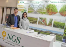 Guillermo Baquiero & Ana Marita Navarro Miras with New Growing System