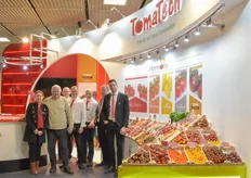 The TomaTech team and of course the TomaTech tomatoes.