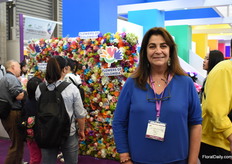 Cristina Uricoechea in front of the Asocolflores pavilion.