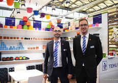 Jerome Patault and Michael Nordlohne of Pöppelmann. They are exhibiting at the Hortiflor Expo since 2004 and supply several distributors and have direct customers all over China. The show is a good opportunity for them to meet their existing and new clients and not only from China, also from other parts of Asia. Regarding trends in the pots, Jerome sees that the thermoform pots are becomig increasingly popular due to the fact that more and more is being automated. "Our thermoform pots work very well on potting machines."