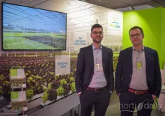 Simon Willemen and Bram Vanthoor from Hortiplan tell about the mobile gutter systems for lettuce.