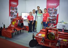 Gianluca Rossi and his Vietnamese colleagues of Forigo are present to show the machines of the Italian company.