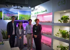 Jille Kuipers and his colleagues with HortiPower show LED solutions that can be used to adjust the timing of chrysanthemums and that can help creating more strong banana young plants.