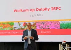 Jacco van der Wekken spoke at the official opening of the Delphy Innovative Soft Fruit Centre on behalf of the host in front of over a hundred attendees. Among them also the wife of Willem van Eldik. The famous Delphy man died unexpectedly last April. Willem was closely involved in the establishment of the Delphy Innovate Soft Fruit Centre.