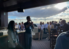 Job Knook welcomed visitors on the evening of the first exhibition day for drinks