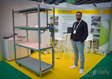 Dennis Jipp with Knecht shows their racks