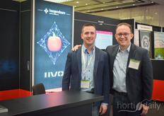 Stephen Murch & Luis Truijillo with Hoogendoorn.