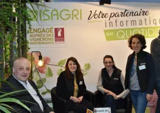 Pierre Vernay, Roxane Loretzin, Elinore Guillemot and Aude Bouvattier on the Isagri stand.
