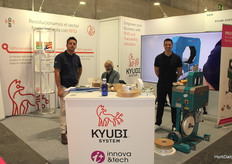 Xavi, Pedro and Raúl, at Kyubi System stand