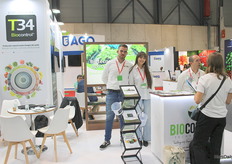 Ismael Rincón, Marina Yepes and Jordi Fumadó, from T34 Biocontrol
