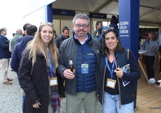 María Jesús Martínez, Andrea Pergher and María Batista, enjoying the coffee break.