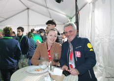 Salma El Ammani of Fresh Hub Group and Juan Cruz of Alfrut