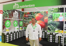 At the N&S Nutrients stand, Cecilio Fernández