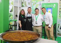 A plate of paella at the Ecamed stand? Good idea!