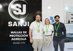 José, Javier and Esther at the stand of Sanji Mallas