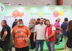 Growers Jorge and Franco, in front of Ramiro Arnedo's stand.