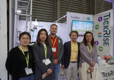 The TickRise team provides crop quality scales.