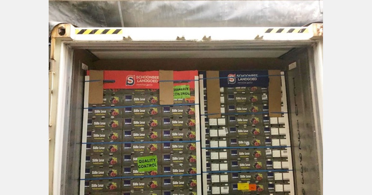 Reducing claims through improved cold air flow within a reefer container