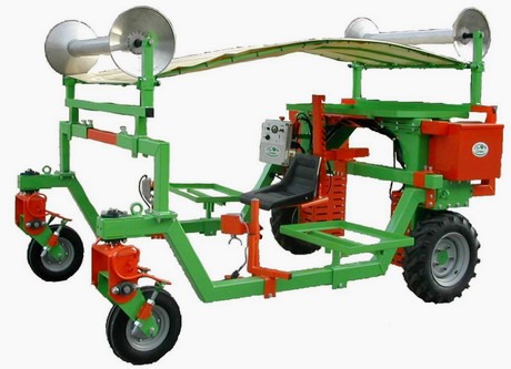 Italy: Asparagus and strawberry harvesting machines