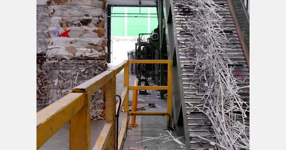 Cierran 6 fábricas de papel en Italia por subida de precios