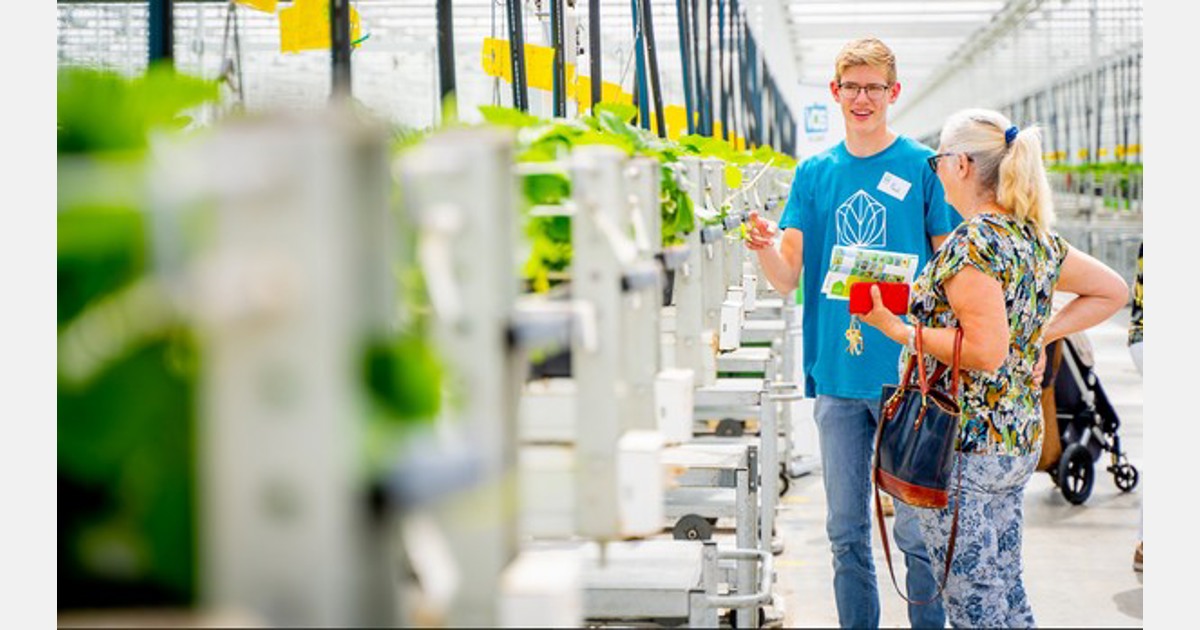 Nederlandse boeren begroeten bezoekers tijdens de zonnige editie van ‘Visit the Greenhouse’