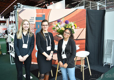 Iris Keijzer, Merel Verwaal, and Sanne Fröberg of Hillenraad.