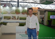 Bas Vet (Bas Vet Cultivation Advisory) took a look at the fair.