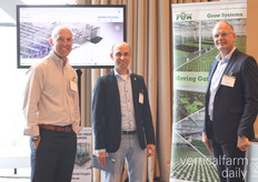 Evan Sharples (FGM USA), Damion Schwarzachel (Certhon) and Ulrik Rasmussen with FGM USA having a chat at the booth