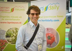 Marco Tidona with aponix visiting the show
