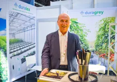 Antonino Principato with Aster, presenting the Duragrey / Duralex brand