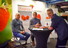 Geert de Weert, Hubert Gadret & Nico de Groot of Advanced Berry Breeding