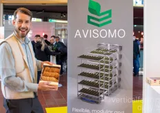 Endre Harnes left his waffle iron at home this time and brought some famous Norwegian gebäck instead. Avisomo had a booth at the Innovations Award hall as their modular farming solution was awarded this year.