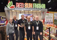 Team Red Sun Farms. Leona Neill, Tom Coufal, Harold Paivarinta, Jim DiMenna, Ray Mason and Rob Jackson. Harold shows a new sweet pepper, called Tatayoyo that is two weeks away from being picked. 