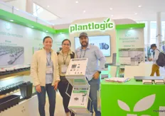 Ana Garcia, Lizet Zaragoza and Nestor Guiterez with Plantlogic