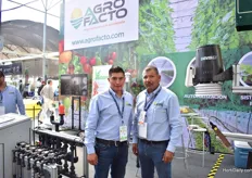 Manuel Cardenas and Rolando Perales Lims of Agrofacto Morillo.