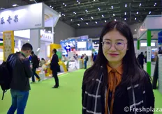 Helen Wu from Shanghai Sunfruits Co., Ltd.