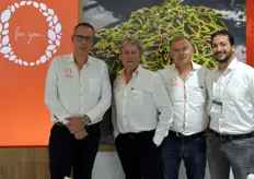 The Dummen Orange team, Ted van Dijk, Perivar Braat and Juan Bautista Garcia and Nikos Zygogiorgos with Greneth