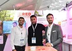 Houcem Eddine Khchana, Business Manager, Raphael Quenum, Photobiology R&D Manager and Yassine El Qomri, President and CTO of Red Horticulture.